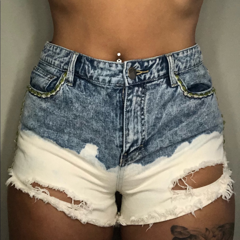 Free People acid washed shorts  ⚠️SALE⚠️ 3 for 25